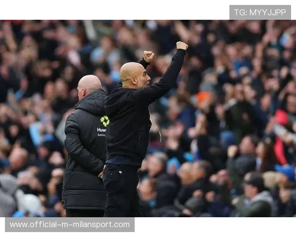 瓜迪奥拉与教练组保持对战术细节的高强度研讨，瓜迪奥拉教练水平